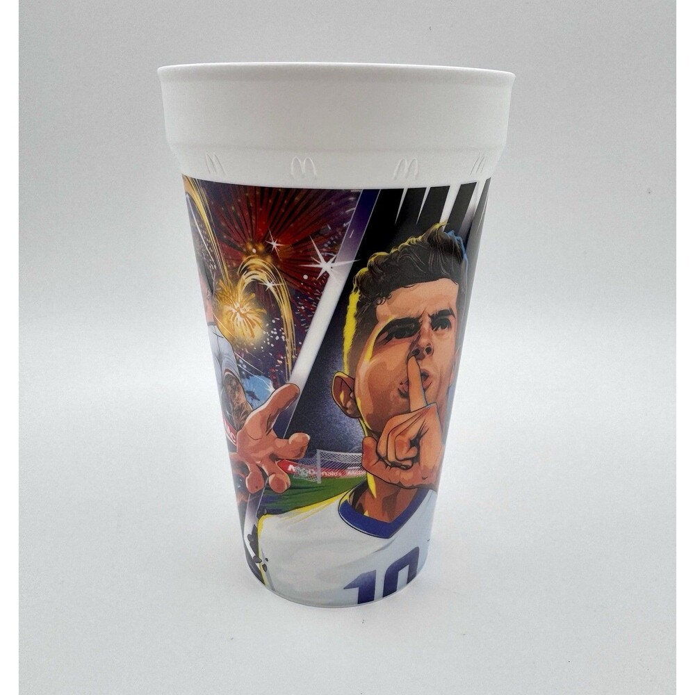 2026 McDonalds FIFA World Cup Adult Happy Meal Pulisic Cup